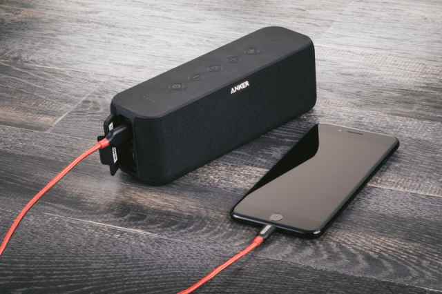 耳スピは音漏れしない？静かな電車でも大丈夫？